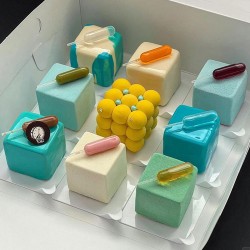 Silikon Kalıp Kare Sabun Taş Tozu Ve Kek Çikolata Kalıbı 4 Lü Silikon Kalıp Kare Sabun Taş Tozu Ve Kek Çikolata Kalıbı 4 Lü