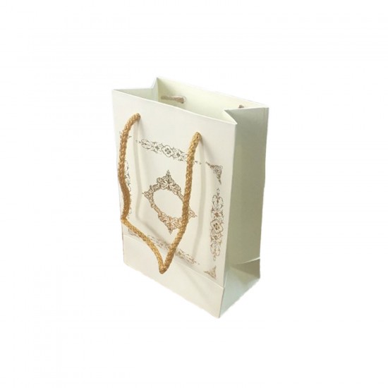Karton Hediye Çantası Saray Desenli Gold Yaldızlı 12X17 (25 Adet) Karton Hediye Çantası Saray Desenli Gold Yaldızlı 12X17 (25 Adet)