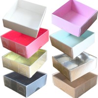 Asetat Kutu Altı Karton 5X5X2,2 CM (50 Adet) Asetat Kutu Altı Karton 5X5X2,2 CM (50 Adet)