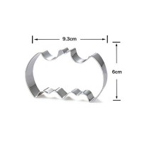 Kek Kurabiye Ve Pasta Kalıbı Metal Şekilli Batman 9.3X6 CM Kek Kurabiye Ve Pasta Kalıbı Metal Şekilli Batman 9.3X6 CM