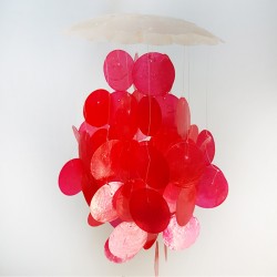 Sedef Rüzgar Çanı Tekli 8 İnç Kırmızı Ve Naturel Sedef Rüzgar Çanı Tekli 8 İnç Kırmızı Ve Naturel