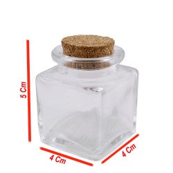 Şişe Cam Mantar Tıpalı Kare Model 35 Cc (50 Adet) Şişe Cam Mantar Tıpalı Kare Model 35 Cc (50 Adet)