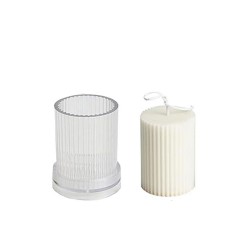 Poli Karbon Sert Plastik  Mum Kalıbı Dik Çizgili 8,5X6,5 CM Poli Karbon Sert Plastik  Mum Kalıbı Dik Çizgili 8,5X6,5 CM